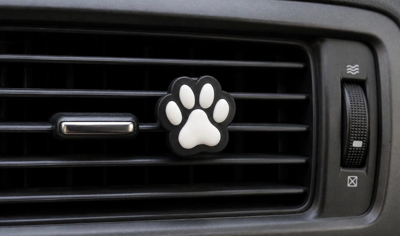 White Paw Aroma Charms Vent Clip